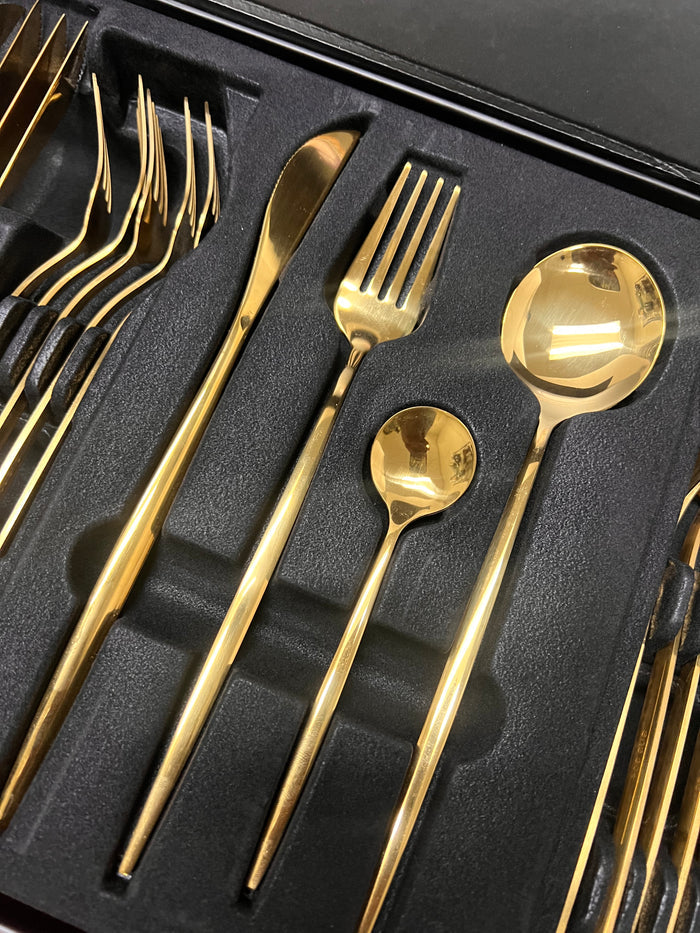 24 Piece Gold Flatware