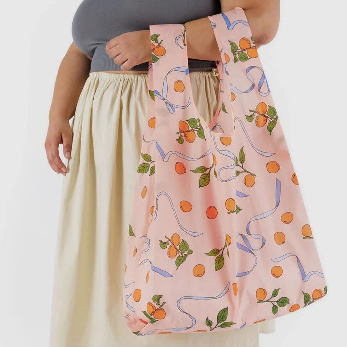 Big Baggu in Apricots & Ribbons