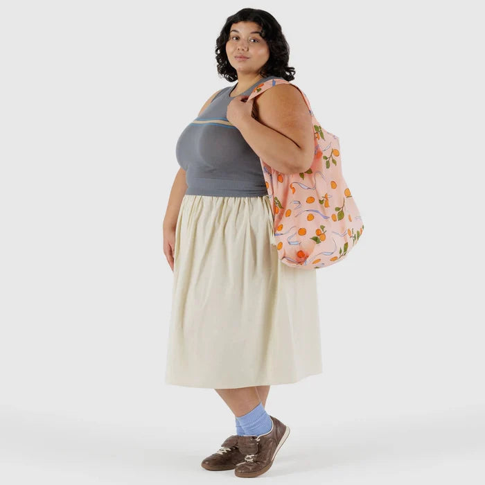 Big Baggu in Apricots & Ribbons