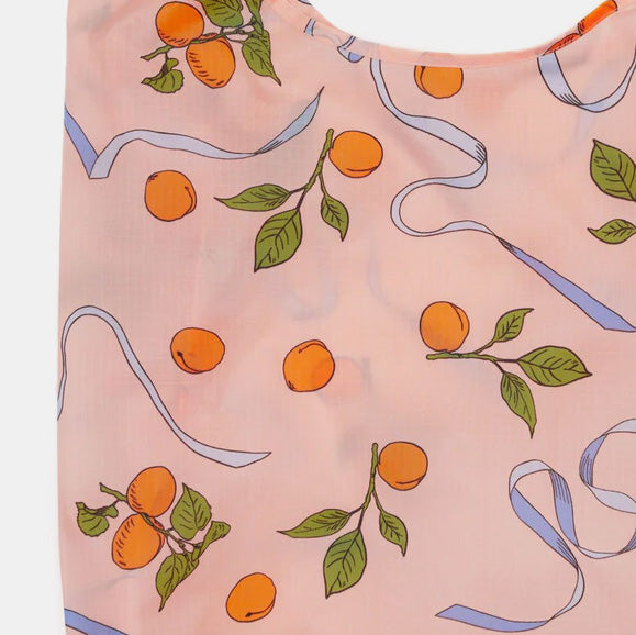 Big Baggu in Apricots & Ribbons