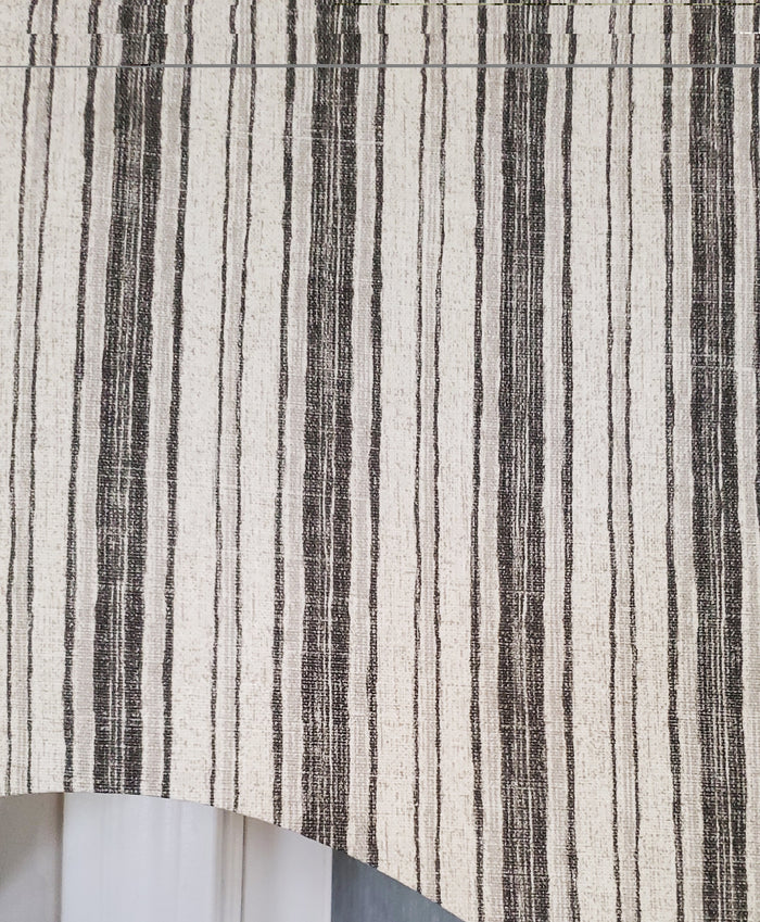Brunswick Regal Valance