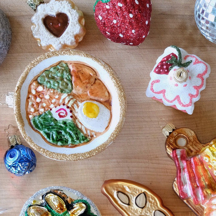 Cake Square Ornament
