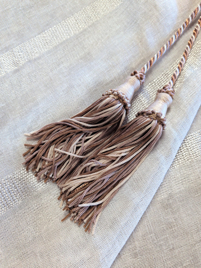 Elegant Rose Tassel
