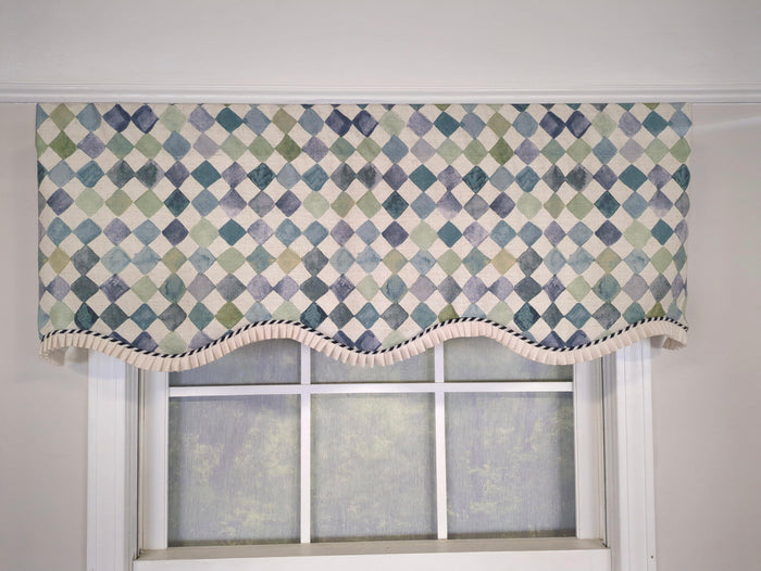 Harlequin Provance Valance