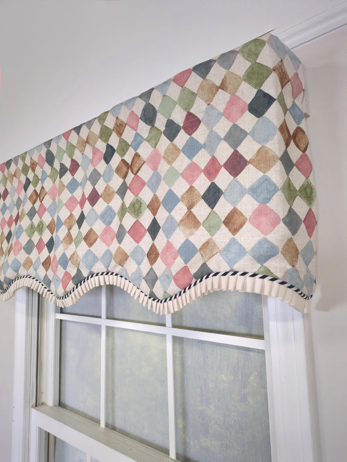 Harlequin Provance Valance