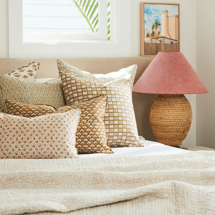 Ordu Petal Lumbar Pillow