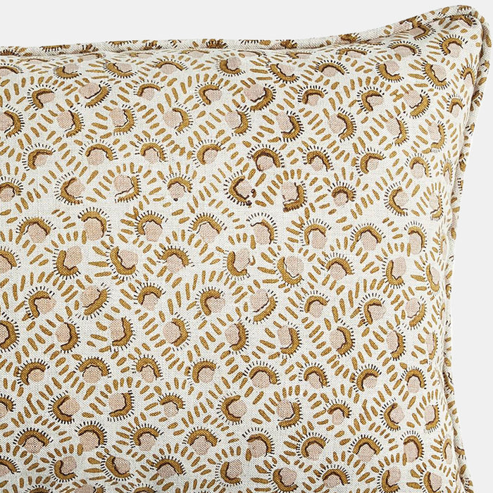 Ordu Petal Lumbar Pillow