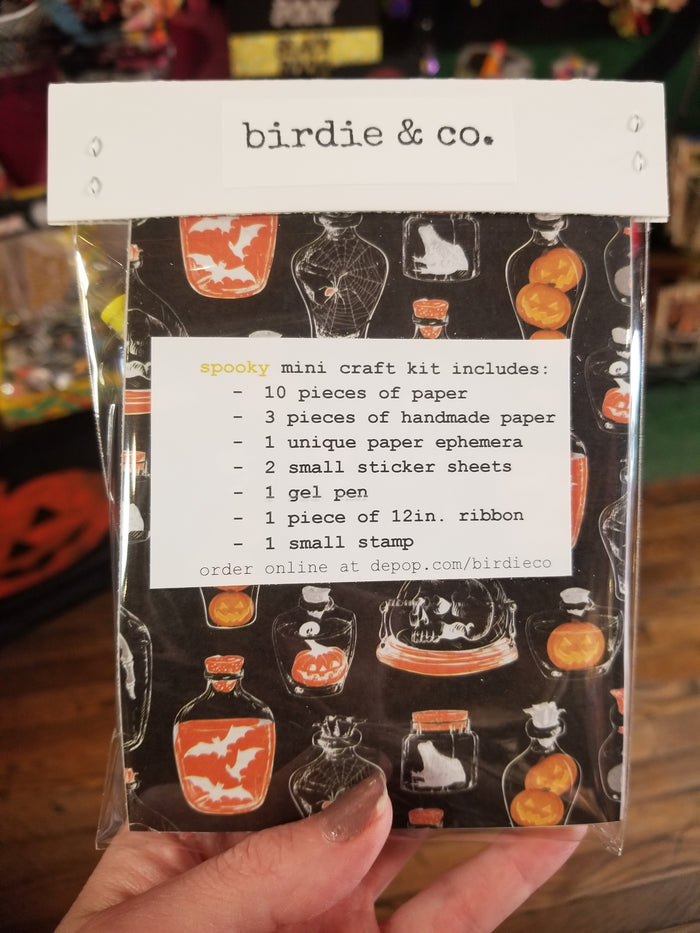 *SALE* Spooky Themed Mini Craft Kit