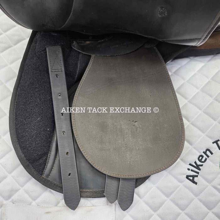 **SOLD** Thorowgood Synthetic All Purpose Saddle, 15.5" Seat, M/MW Tree, Wool Flocked Panels