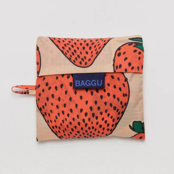 Standard Baggu in Strawberry
